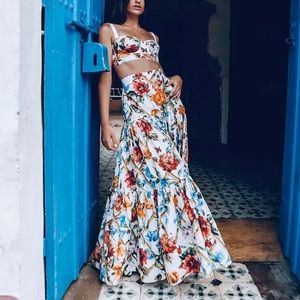 NWOT Bohemian outlets floral print maxi skirt with strapless  top Summer  set